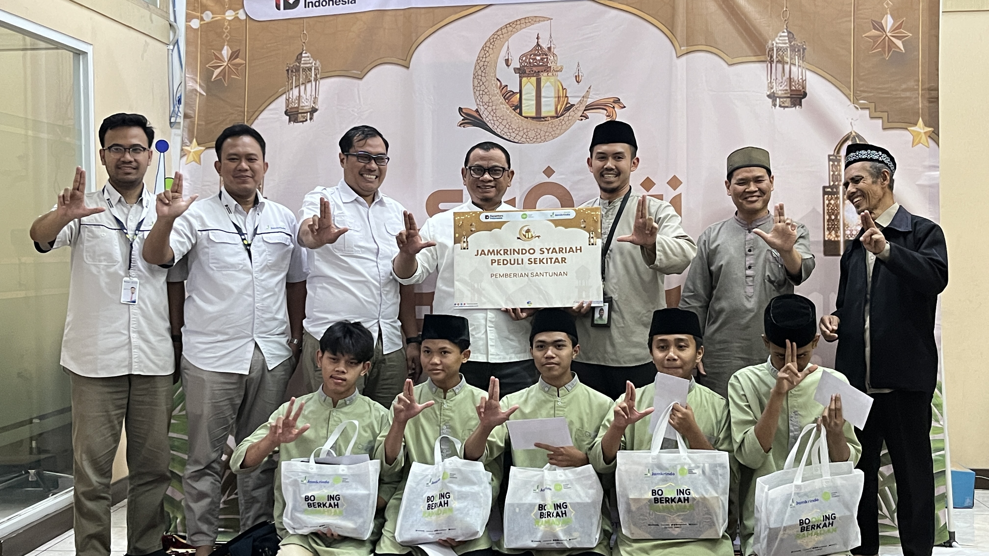 Pererat Silaturahmi, Jamkrindo Syariah Gelar Safari Ramadhan 1447 H dan Santunan Yatim di KC Bandung
